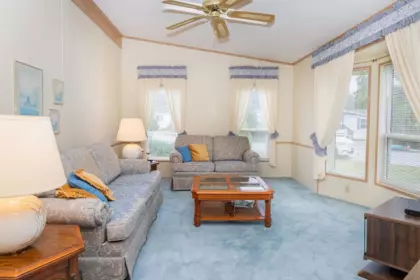 80 1413 Sunshine Coast Highway, Gibsons, BC, Gibsons — Manufactured Home for sale