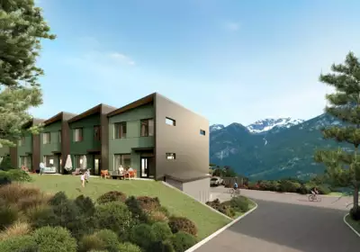 21 1050 Finch Drive, Squamish, BC, Squamish — Townhouse for sale