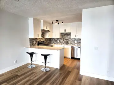 2304 3980 Carrigan Court, Burnaby, BC, Burnaby — Apartment/Condo for sale