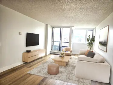 2304 3980 Carrigan Court, Burnaby, BC, Burnaby — Apartment/Condo for sale