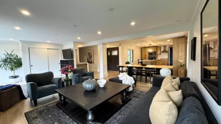 21673 Exeter Avenue, Maple Ridge, BC, Maple Ridge — Single Family Residence for sale
