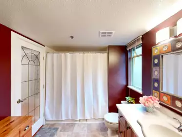 204 6737 Station Hill Court, Burnaby, BC, Burnaby — Apartment/Condo for sale