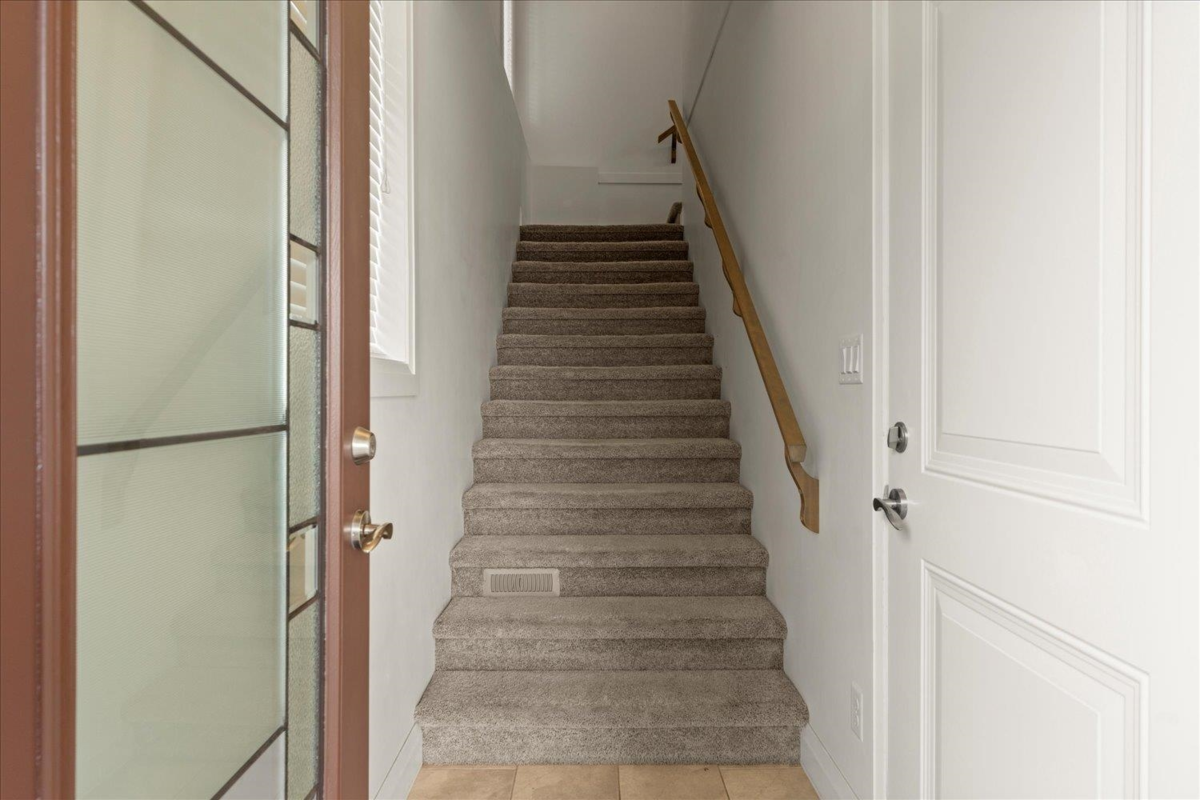 Family Room Photo of 47196 Skyline Drive, Chilliwack, BC