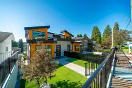 8012 11th Avenue, Burnaby, BC