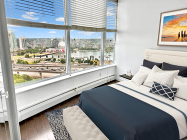 2208 58 Keefer Place, Vancouver, BC, Vancouver — Apartment/Condo for sale