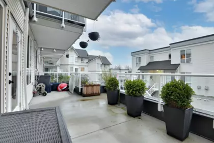 50 2733 E Kent Avenue North, Vancouver, BC, Vancouver — Townhouse for sale