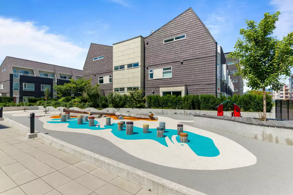 Front Yard Photo of 122 12040 Plaza Street, Maple Ridge, BC