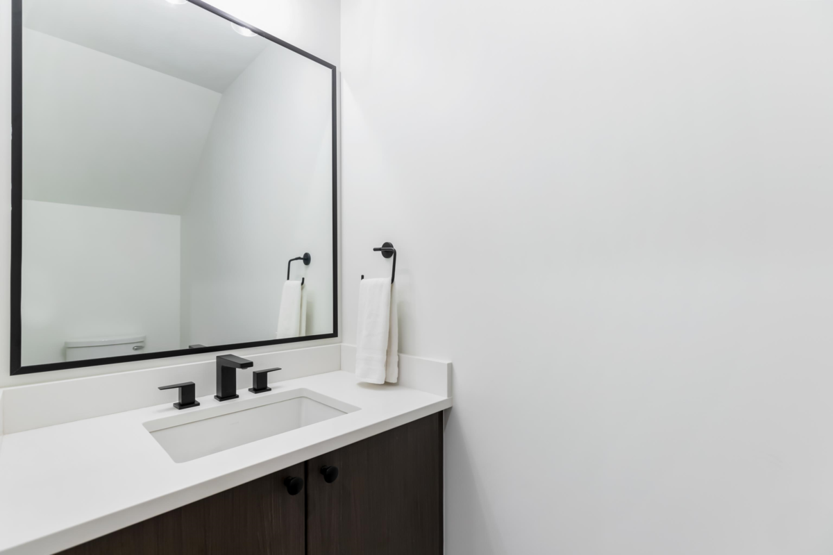 Guest Bathroom Photo of 122 12040 Plaza Street, Maple Ridge, BC