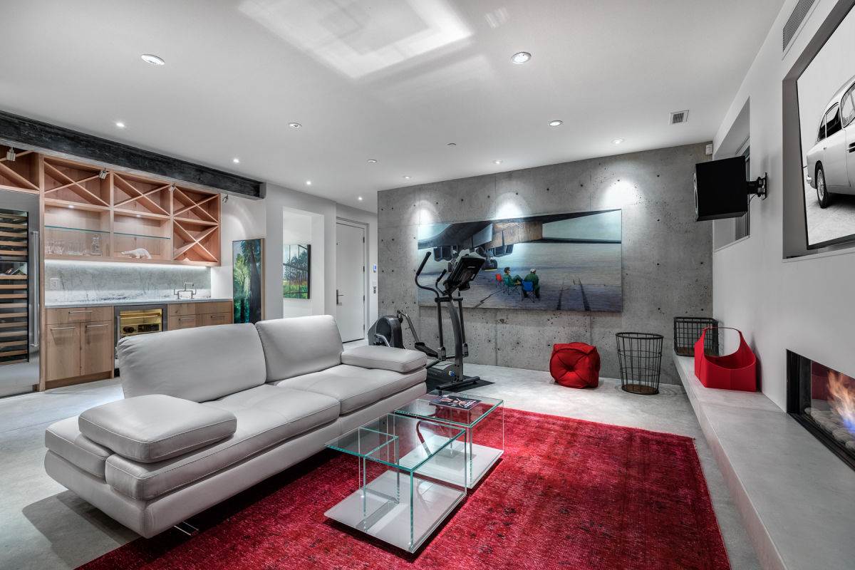 Breakfast Nook Photo of 2893 Bellevue Avenue, West Vancouver, BC