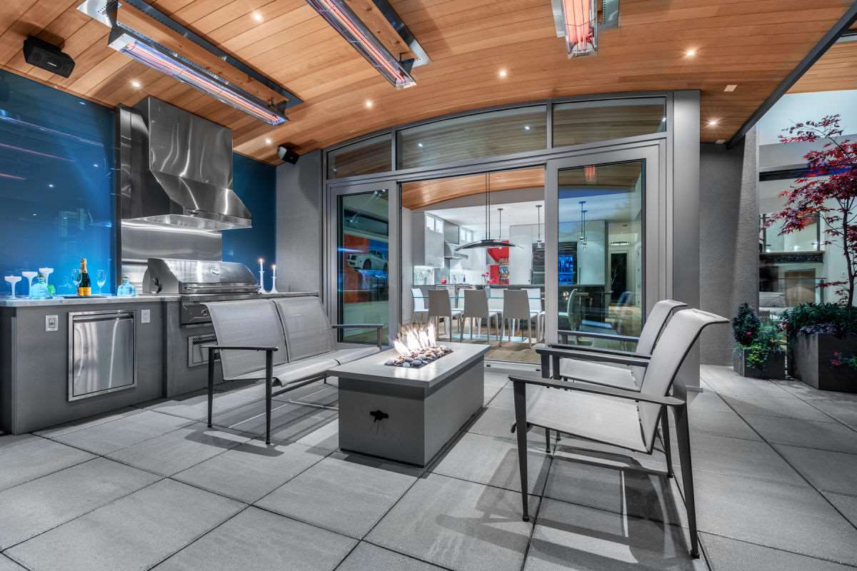 Living Room Photo of 2893 Bellevue Avenue, West Vancouver, BC