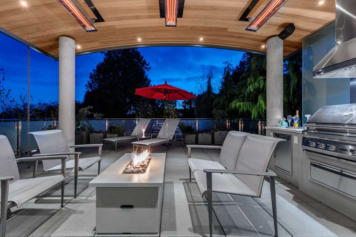 Pantry Photo of 2893 Bellevue Avenue, West Vancouver, BC