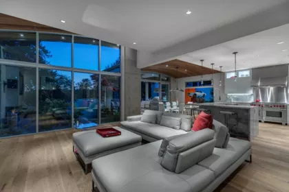 2893 Bellevue Avenue, West Vancouver, BC