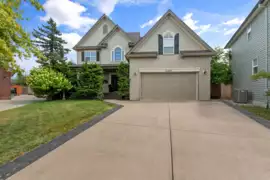 MLS R3030787