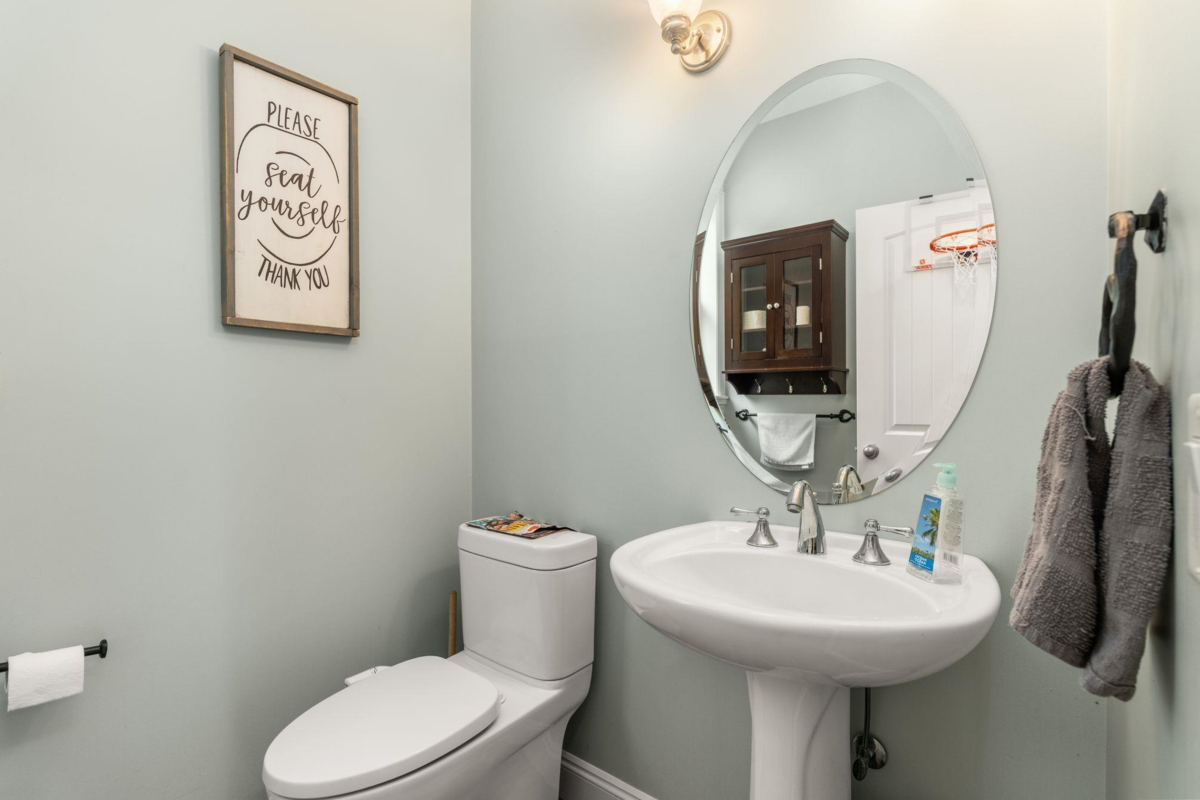 Hallway Photo of 20752 Grade Crescent, Langley, BC