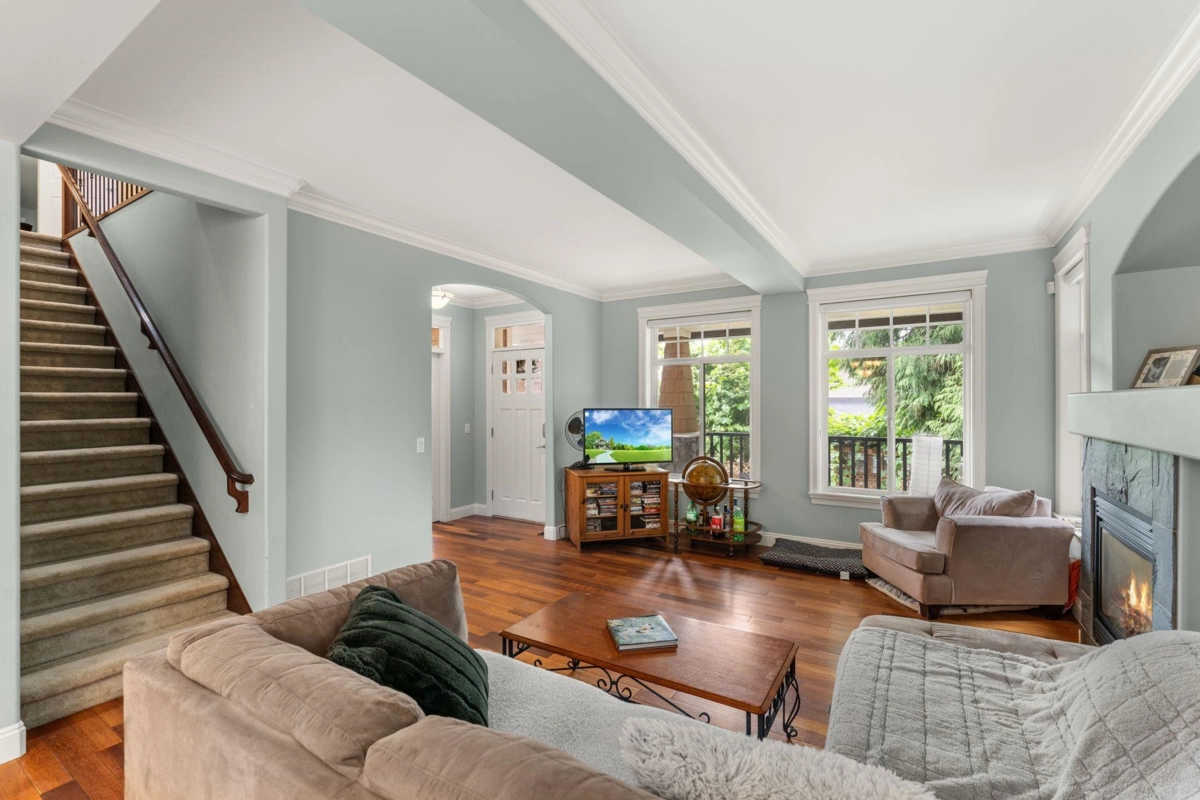 Kitchen Photo of 20752 Grade Crescent, Langley, BC