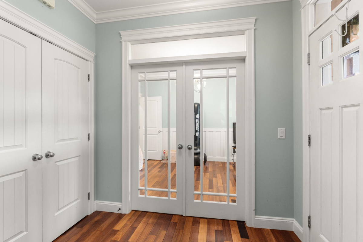 Living Room Photo of 20752 Grade Crescent, Langley, BC