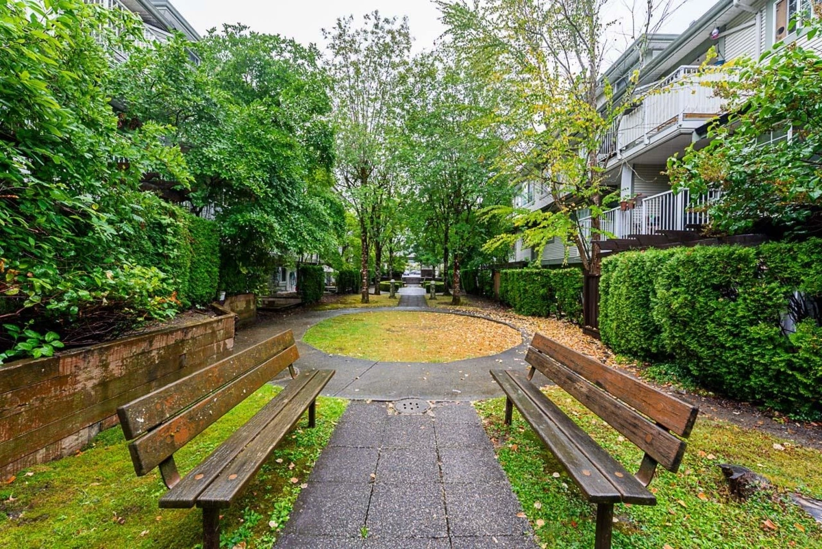 Garden / Landscaping Photo of 48 8892 208 Street, Langley, BC