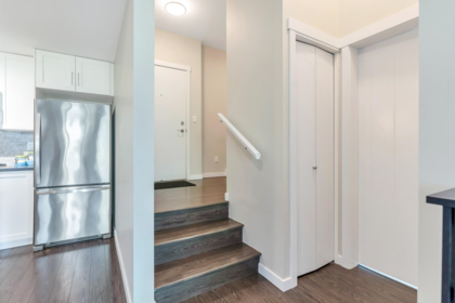 215 2855 156 Street, Surrey, BC, Surrey — Apartment/Condo for sale
