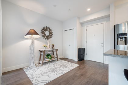405 5485 Brydon Crescent, Langley, BC, Langley — Apartment/Condo for sale