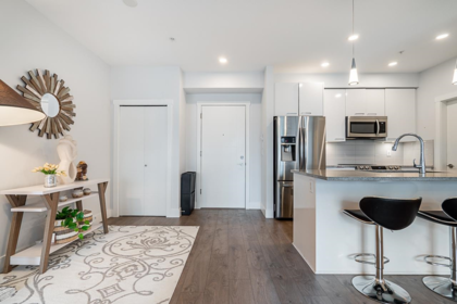 405 5485 Brydon Crescent, Langley, BC, Langley — Apartment/Condo for sale