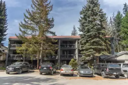 111 2109 Whistler Road, Whistler, BC, Whistler — Apartment/Condo for sale