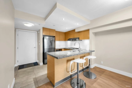 403 5958 Iona Drive, Vancouver, BC, Vancouver — Apartment/Condo for sale