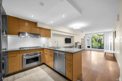 403 5958 Iona Drive, Vancouver, BC, Vancouver — Apartment/Condo for sale