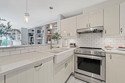 419 5600 Andrews Road, Richmond, BC, Richmond — Apartment/Condo for sale