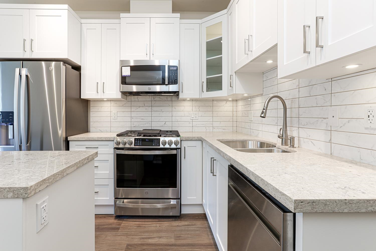 Kitchen Photo of 412 20926 83 Avenue, Langley, BC
