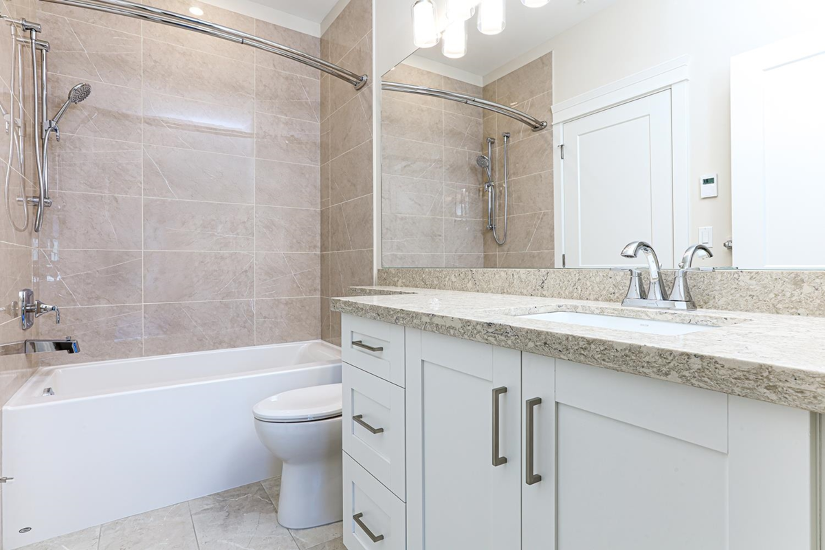 Walk-In Closet Photo of 412 20926 83 Avenue, Langley, BC