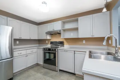 217 9299 121 Street, Surrey, BC, Surrey — Apartment/Condo for sale