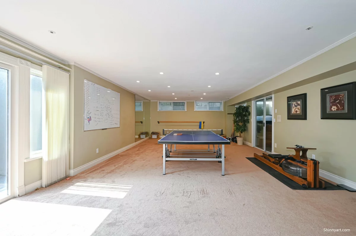 Staircase Photo of 1368 Minto Crescent, Vancouver, BC