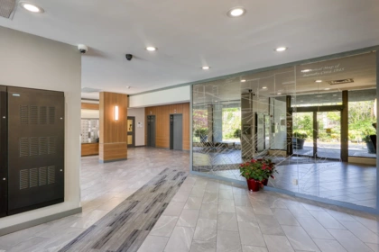 503 3980 Carrigan Court, Burnaby, BC, Burnaby — Apartment/Condo for sale