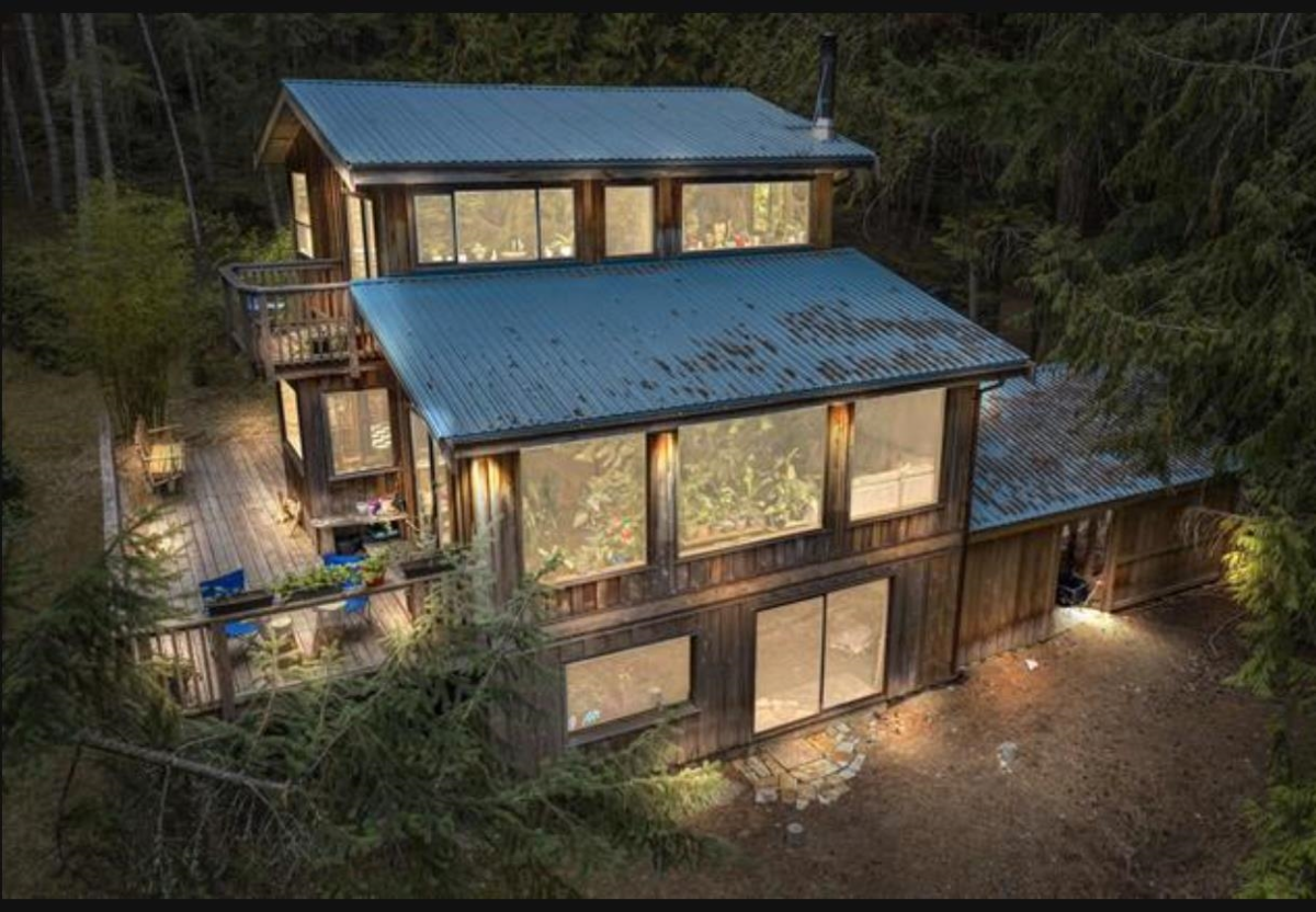 Fitness Center Photo Near 187 S Warbler Road, Galiano Island, BC