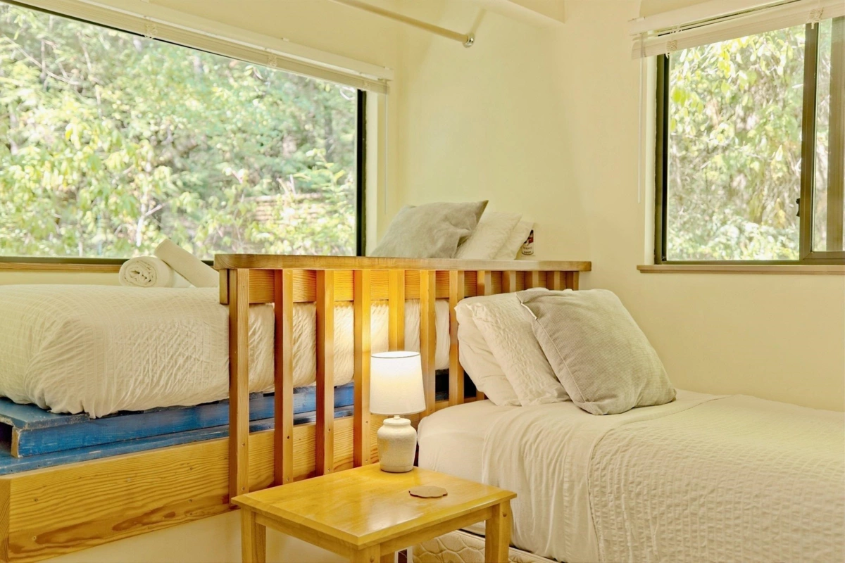 Hot Tub / Spa Photo of 187 S Warbler Road, Galiano Island, BC