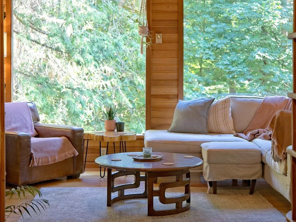 Kitchen Photo of 187 S Warbler Road, Galiano Island, BC
