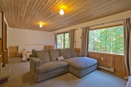 Loft / Bonus Room Photo of 187 S Warbler Road, Galiano Island, BC