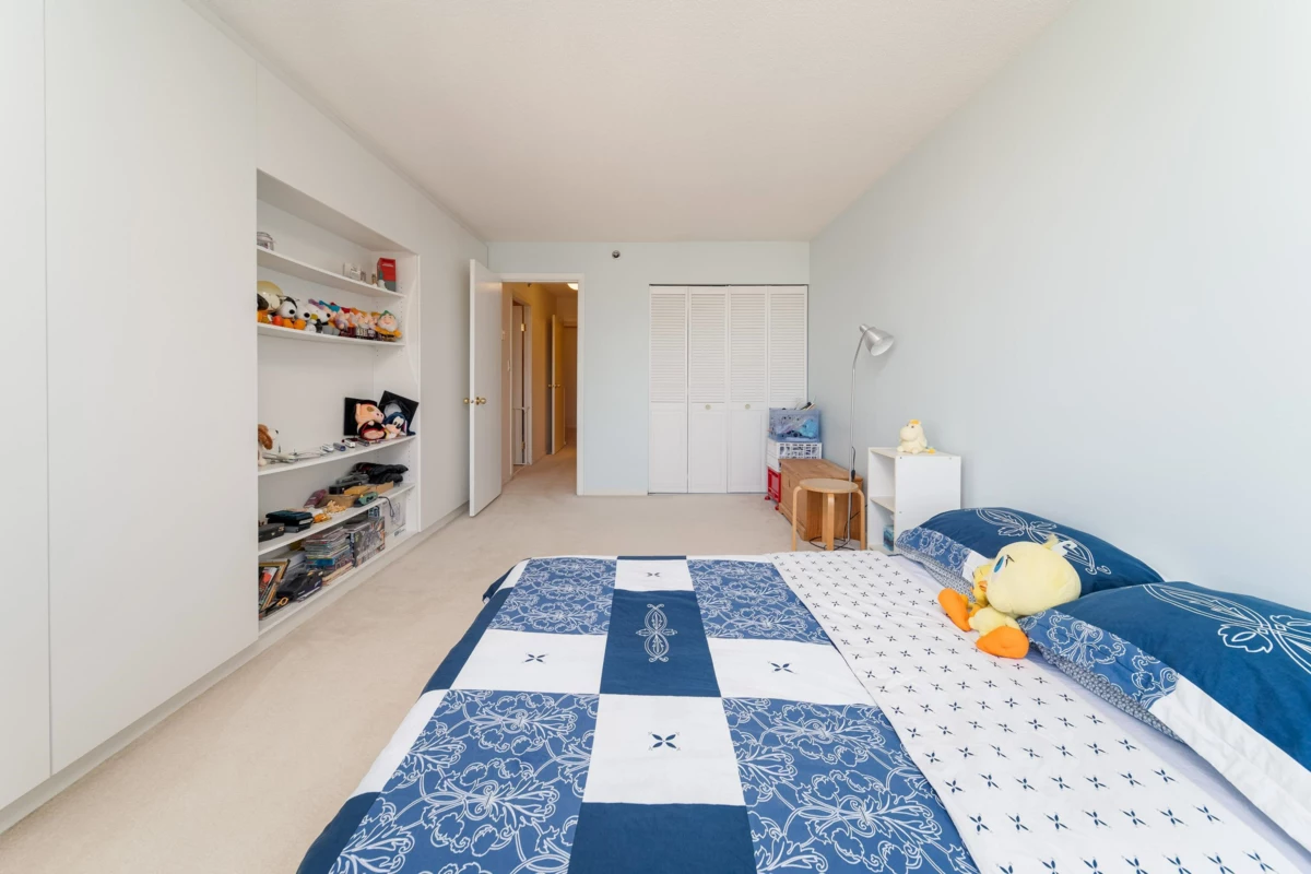 Basement Recreation Room Photo of 804 518 W 14th Avenue, Vancouver, BC