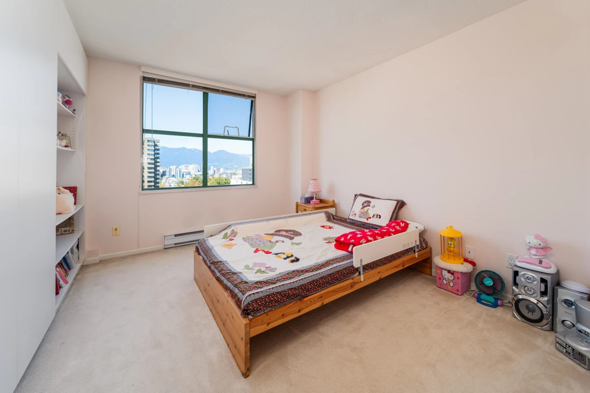 Guest Bathroom Photo of 804 518 W 14th Avenue, Vancouver, BC