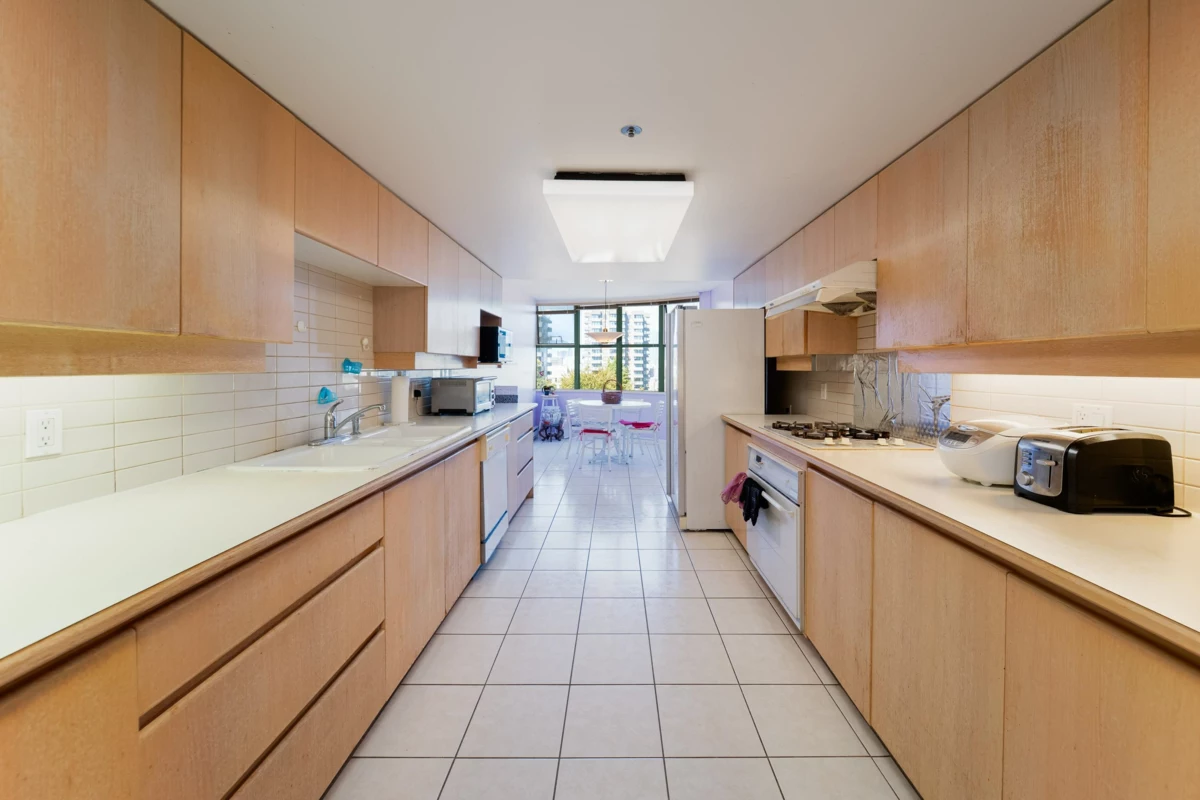 Kitchen Photo of 804 518 W 14th Avenue, Vancouver, BC