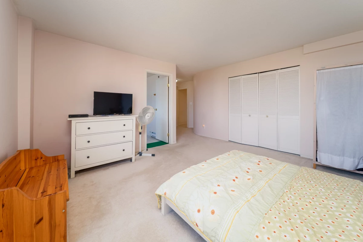 Mudroom Photo of 804 518 W 14th Avenue, Vancouver, BC