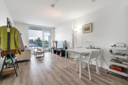 720 6328 No. 3 Road, Richmond, BC