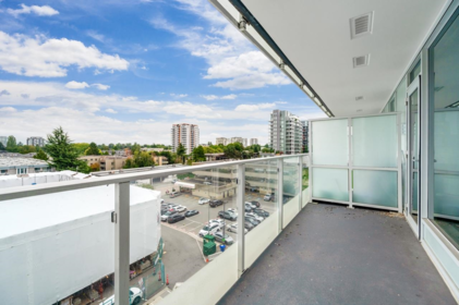 720 6328 No. 3 Road, Richmond, BC