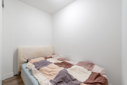 Walk-In Closet Photo of 720 6328 No. 3 Road, Richmond, BC