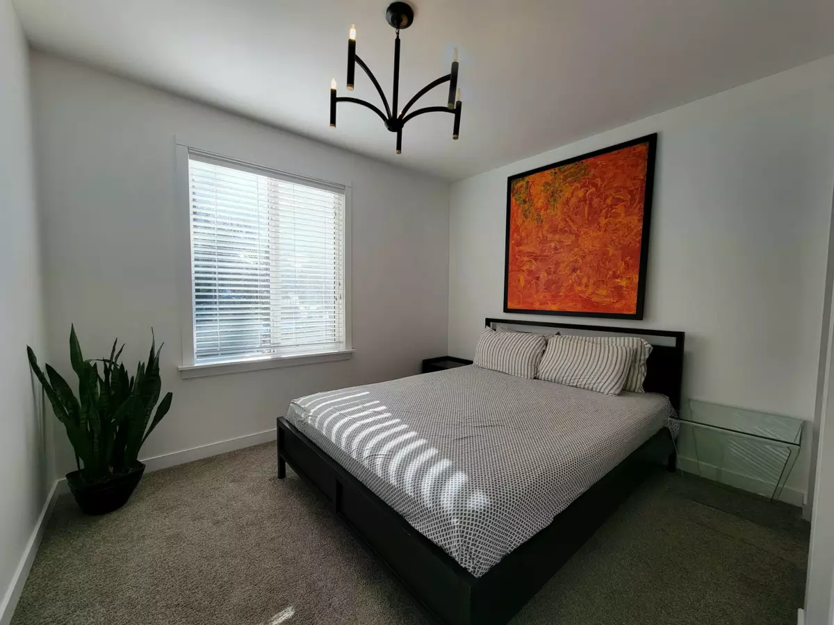 Bedroom 4 Photo of 2568 The Boulevard, Squamish, BC