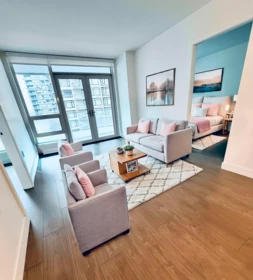 617 6328 No. 3 Road, Richmond, BC, Brighouse — 3 bed apartment/condo for sale