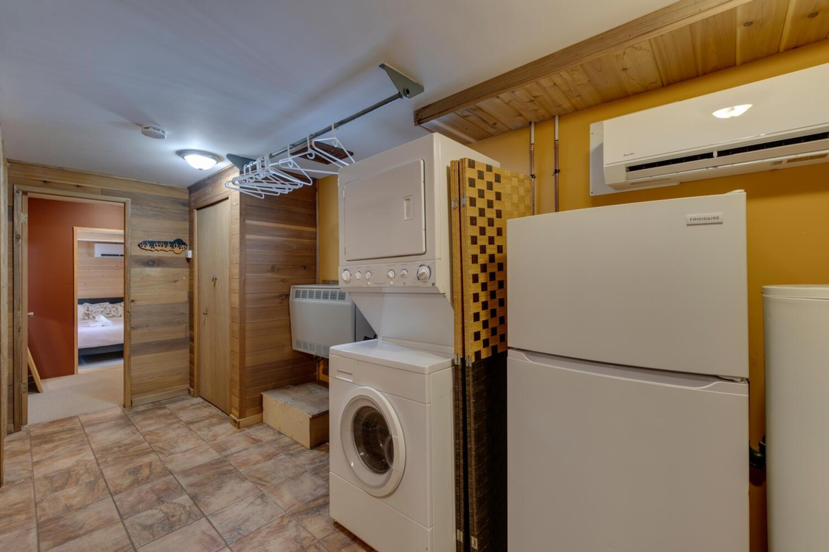 Pantry Photo of 46890 Sakwi Creek Road, Mission, BC