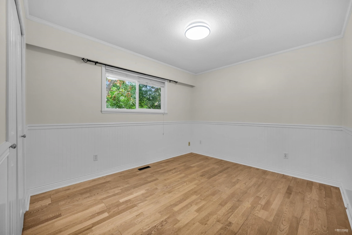 Bedroom 2 Photo of 2325 124 Street, Surrey, BC