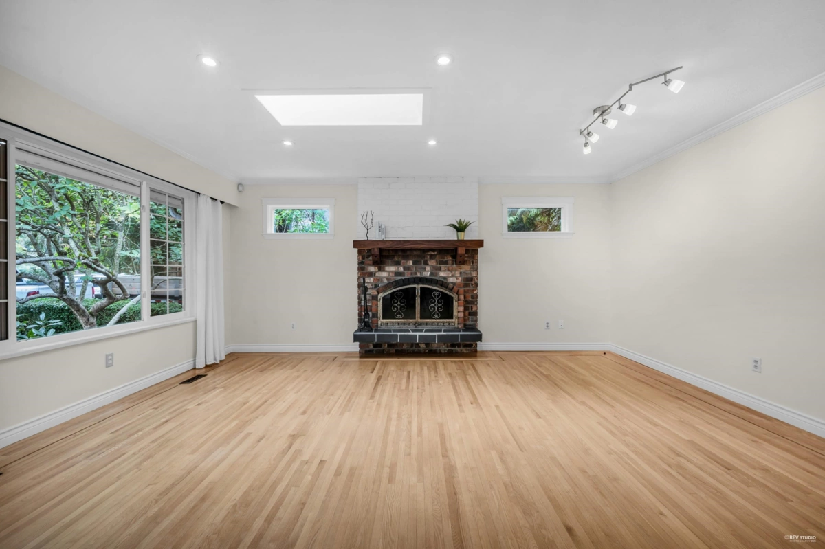 Pantry Photo of 2325 124 Street, Surrey, BC