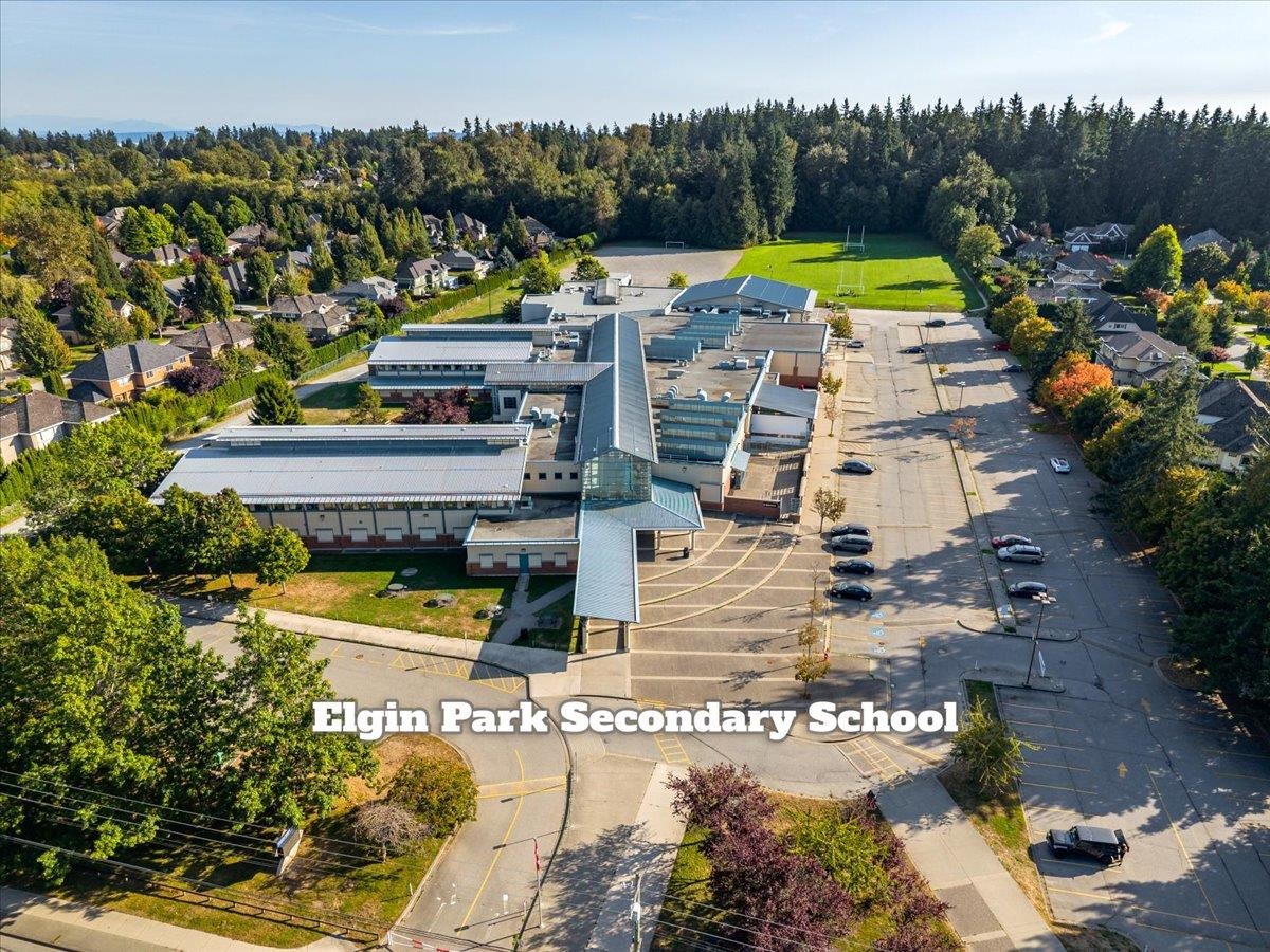 Living Room Photo of LT. A 2451 141 Street, Surrey, BC